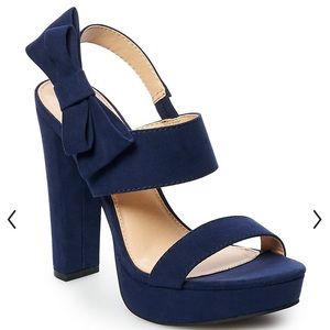 Navy blue platform heels with bow